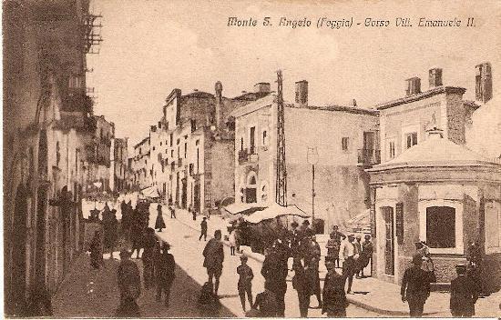 B&B Michael Monte SantʼAngelo Rum bild