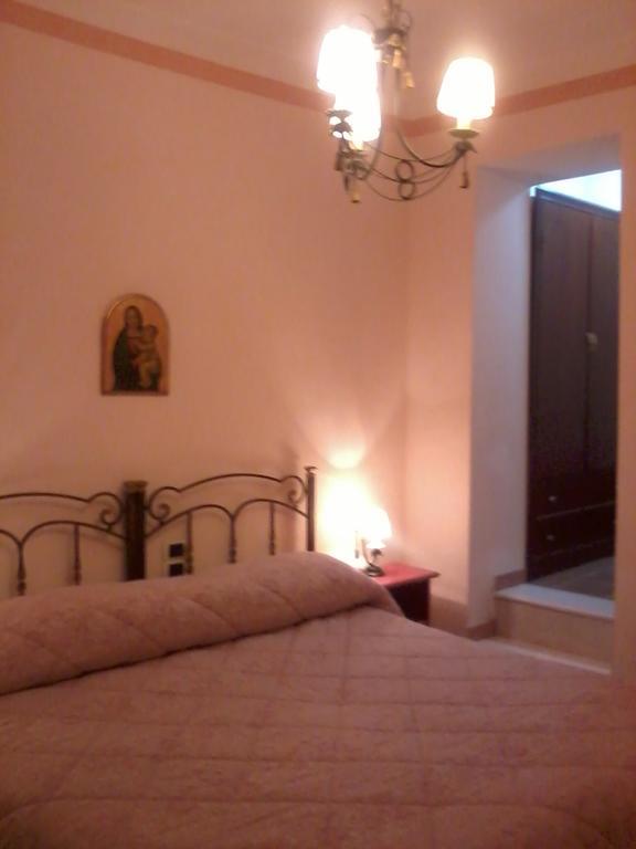 B&B Michael Monte SantʼAngelo Exteriör bild